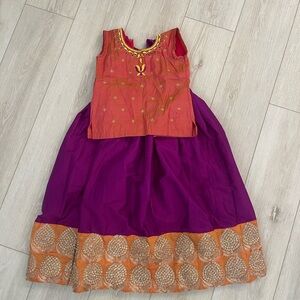 4T Indian outfit - girls lehenga like new!